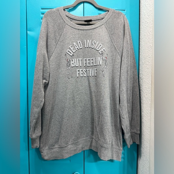 Torrid Size 1 Classic Fit Cozy Fleece Sweatshirt Dead Inside But Feelin’ Festive - Picture 1 of 9